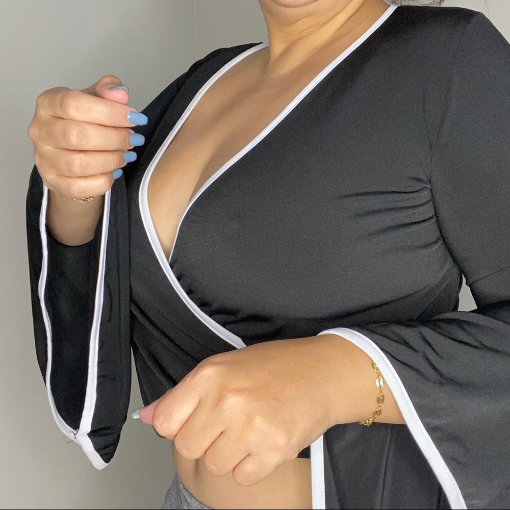 Marianne Black trumpet sleeve top